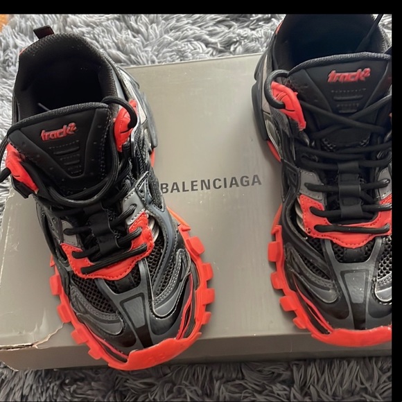 Balenciaga Unisex Track Runners - Picture 1 of 4